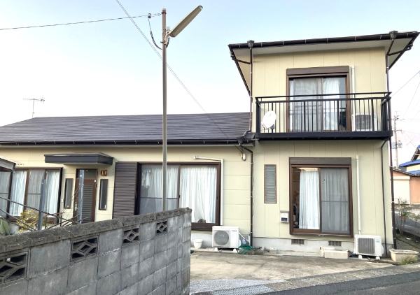 平原ホームの外観