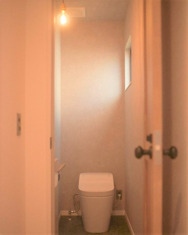 ゼンデザインワークスのトイレ