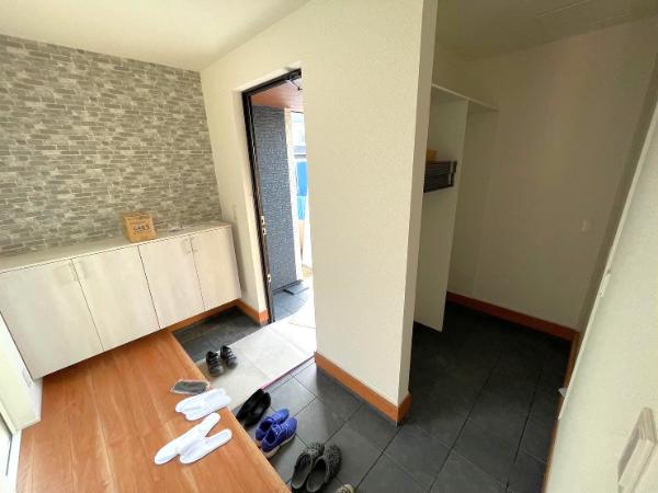 アキュラホームの玄関