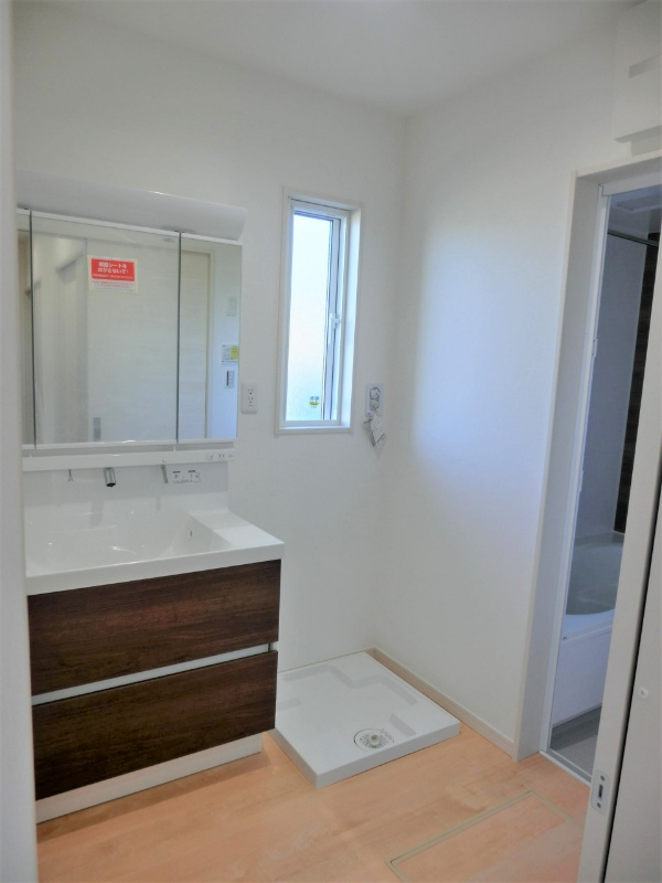 桧家住宅の洗面所