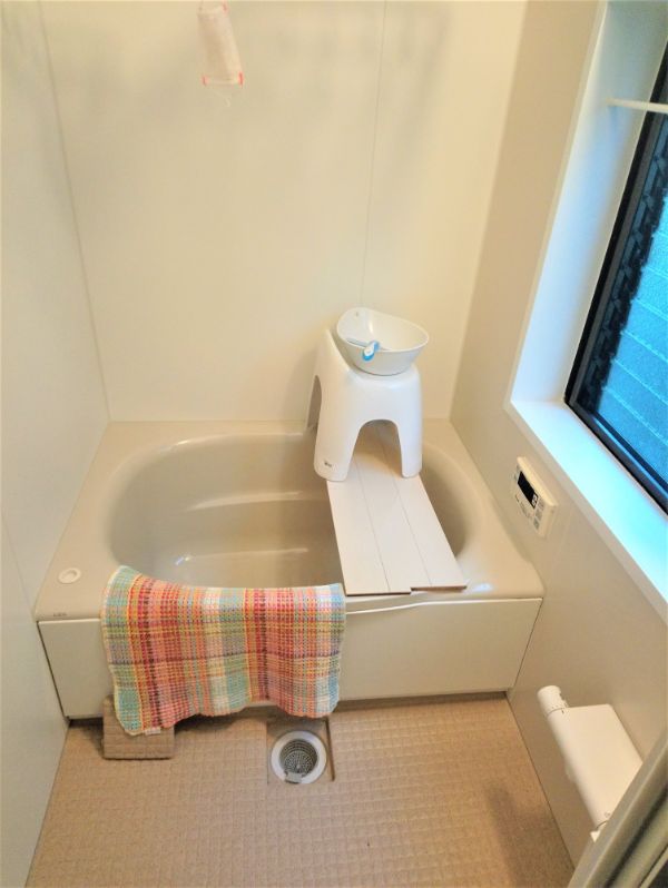 東栄住宅設備の浴室リフォーム 180万円 家語リフォーム